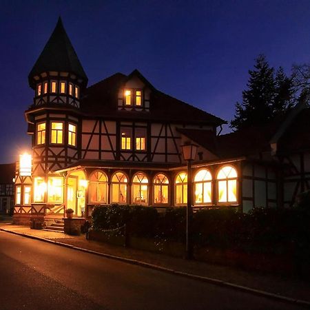 Gaststaette Und Pension Felsenthal Tabarz Ruang foto