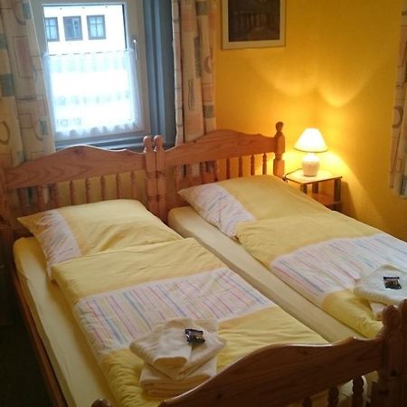 Gaststaette Und Pension Felsenthal Tabarz Bagian luar foto