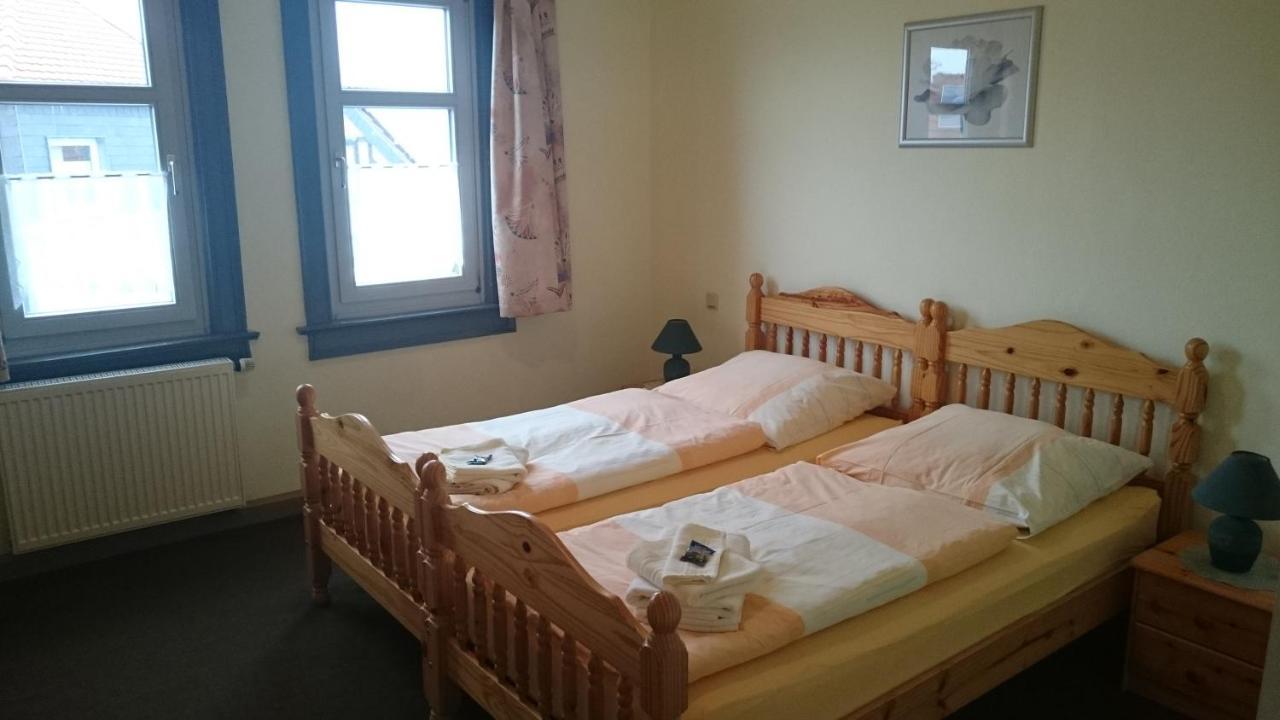 Gaststaette Und Pension Felsenthal Tabarz Bagian luar foto