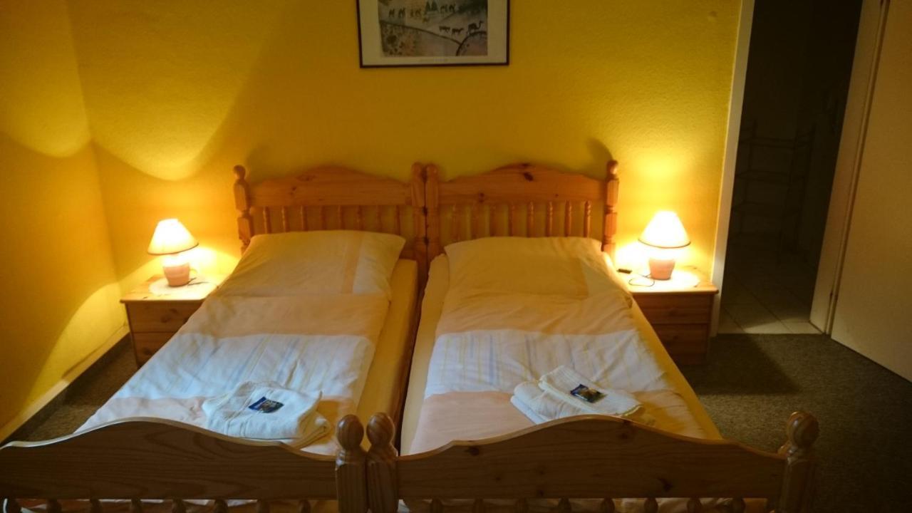 Gaststaette Und Pension Felsenthal Tabarz Bagian luar foto
