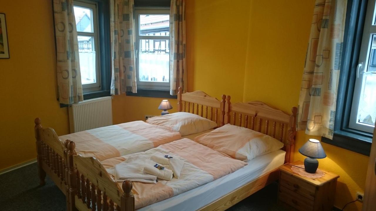 Gaststaette Und Pension Felsenthal Tabarz Bagian luar foto