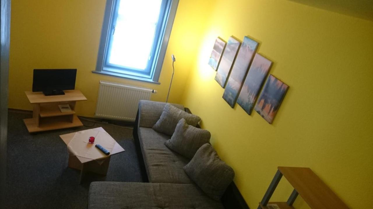 Gaststaette Und Pension Felsenthal Tabarz Bagian luar foto